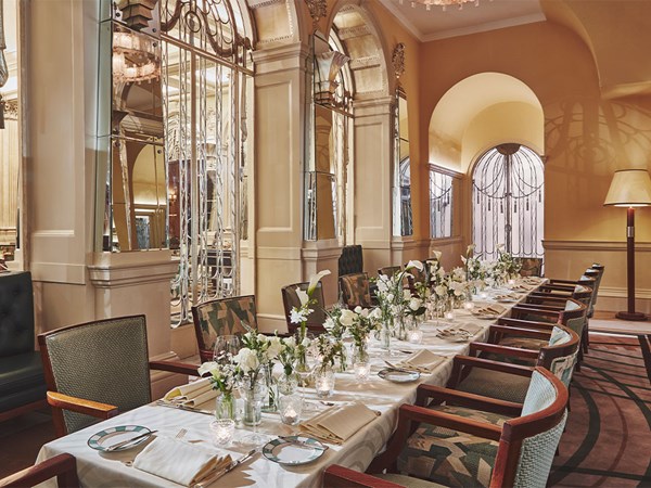 the foyer and reading room private dining room table scape