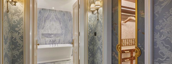 Royal Suite at Claridge's - bathroom view with pattern on the wall.